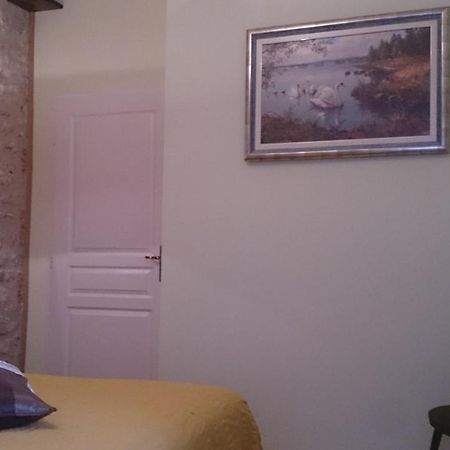 Chambres Et Tables D'Hotes "Au Pres De Ma Blonde" Senouillac Exteriör bild